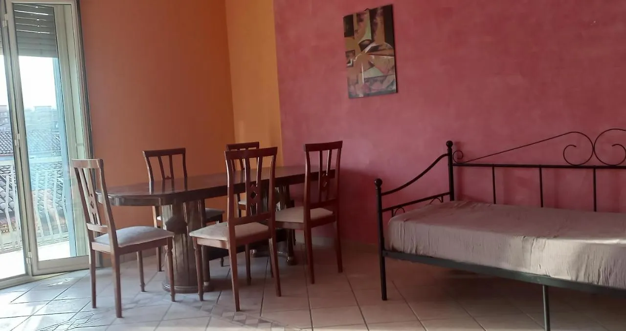 شقة Alba Marina E Tramonti Etnei ريبوسْتو